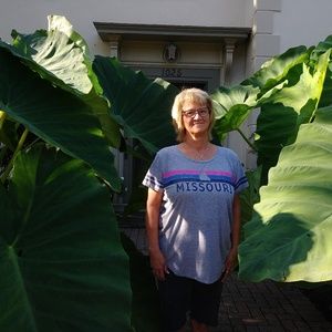 Meet your Posher, Jennifer